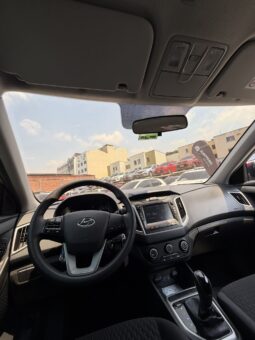 
										HYUNDAI CRETA PREMIUM full									