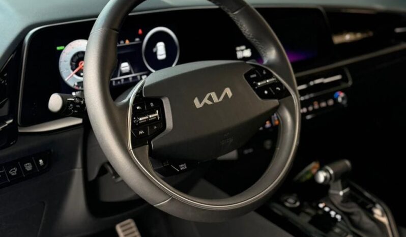 
								KIA NIRO ZENITH full									
