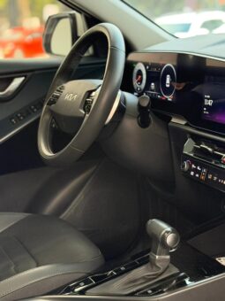 
										KIA NIRO ZENITH full									