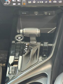 
										KIA NIRO ZENITH full									