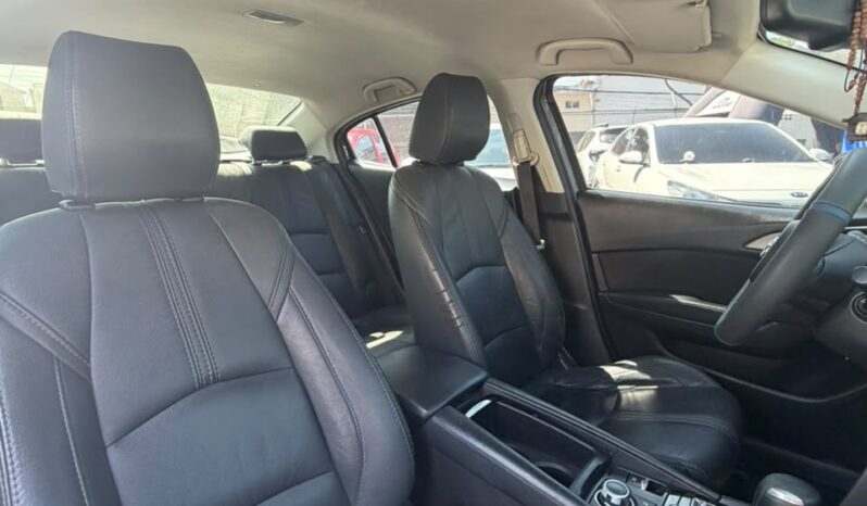 
								MAZDA 3 TOURING full									