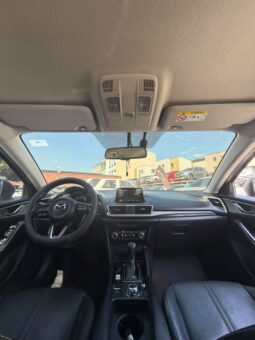 
										MAZDA 3 TOURING full									
