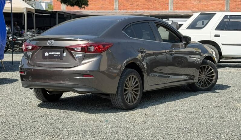 
								MAZDA 3 TOURING full									