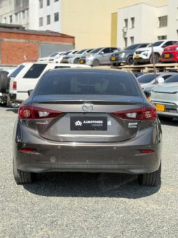 
										MAZDA 3 TOURING full									