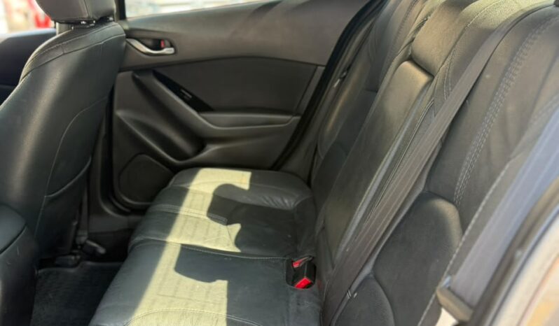 
								MAZDA 3 TOURING full									