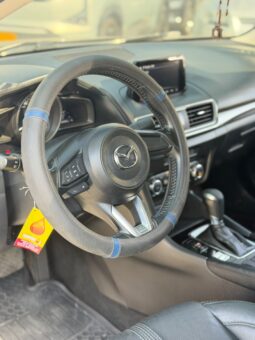 
										MAZDA 3 TOURING full									