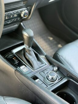 
										MAZDA 3 TOURING full									