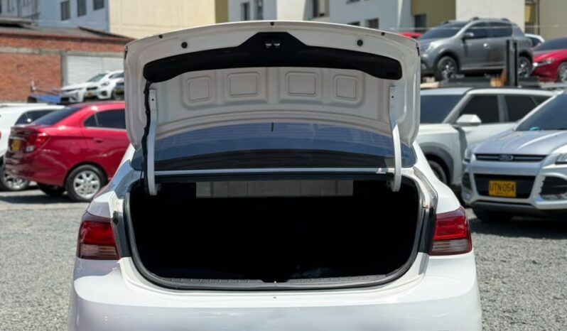
								KIA RIO VIBRANT full									