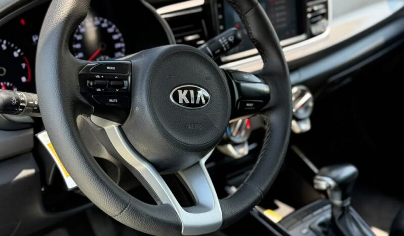 
								KIA RIO VIBRANT full									
