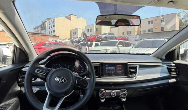 
								KIA RIO VIBRANT full									