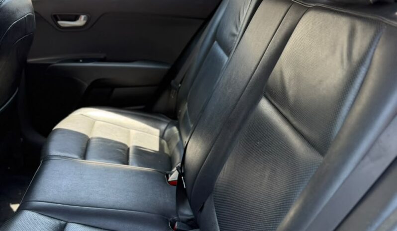 
								KIA RIO VIBRANT full									