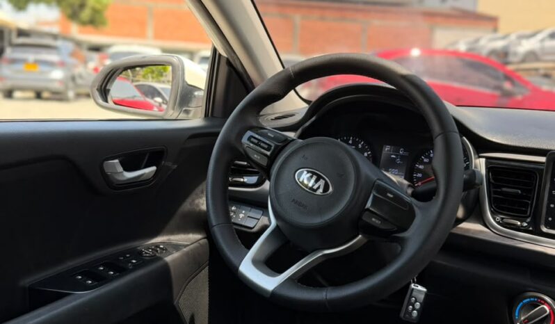 
								KIA RIO VIBRANT full									