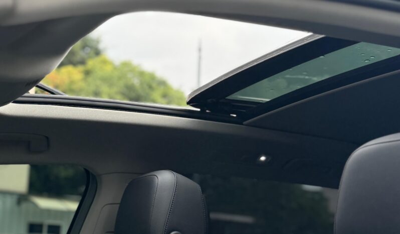 
								VOLKSWAGEN TIGUAN ELEGANCE TSI 4 MOTION full									