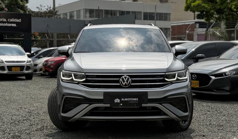 
								VOLKSWAGEN TIGUAN ELEGANCE TSI 4 MOTION full									