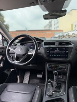
										VOLKSWAGEN TIGUAN ELEGANCE TSI 4 MOTION full									