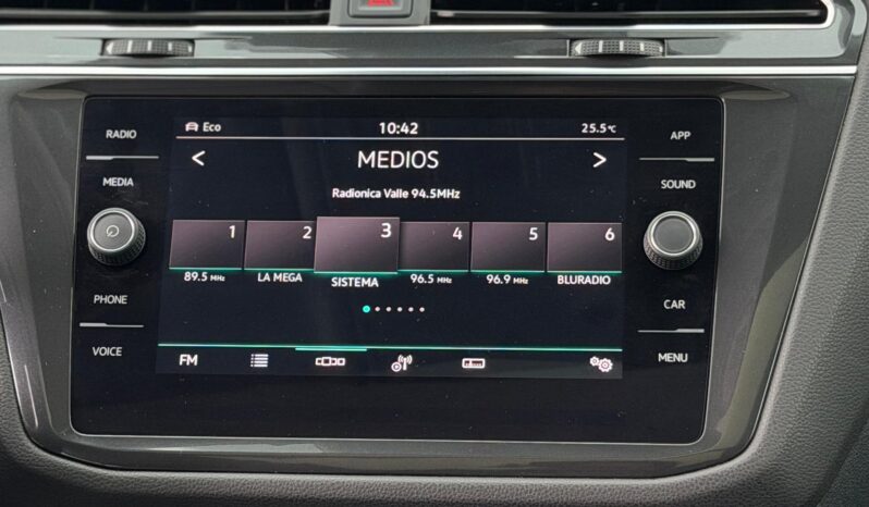 
								VOLKSWAGEN TIGUAN ELEGANCE TSI 4 MOTION full									