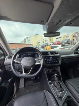 
										VOLKSWAGEN TIGUAN ELEGANCE TSI 4 MOTION full									