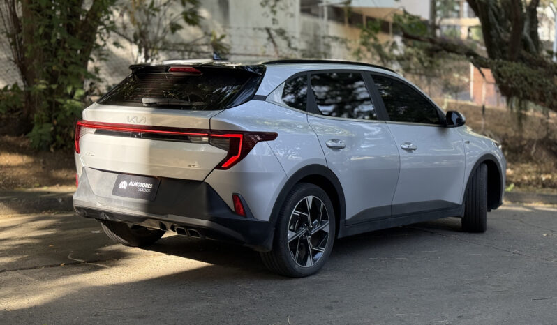 
								Kia K3 Cross GT Line full									