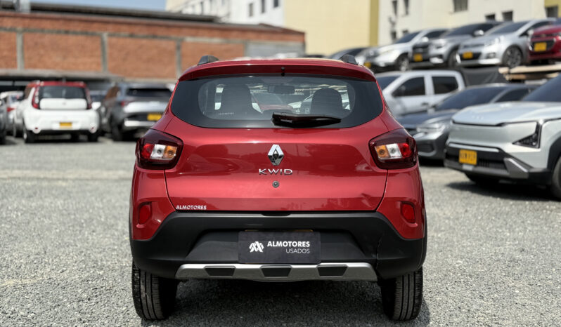 
								Renault Kwid Outsider full									