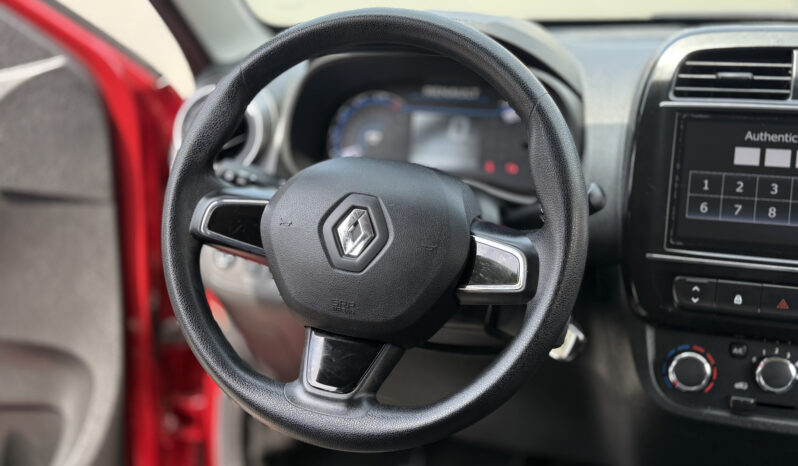 
								Renault Kwid Outsider full									