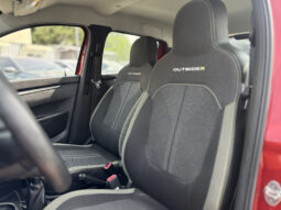 
										Renault Kwid Outsider full									