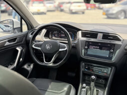 
										Volkswagen Tiguan Elegance full									