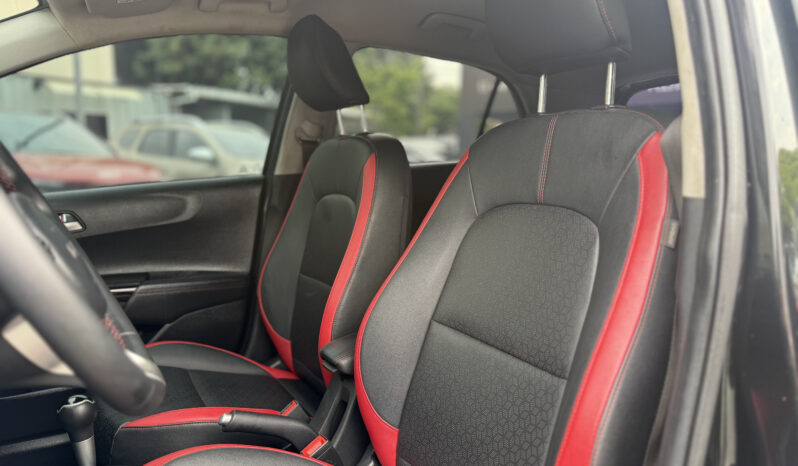 
								Kia Picanto GT Line full									