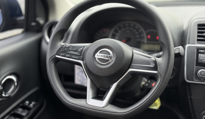 
								Nissan march sense full									