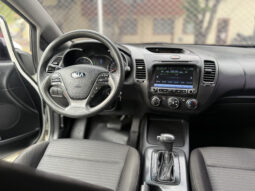 
										Kia Cerato Pro full									