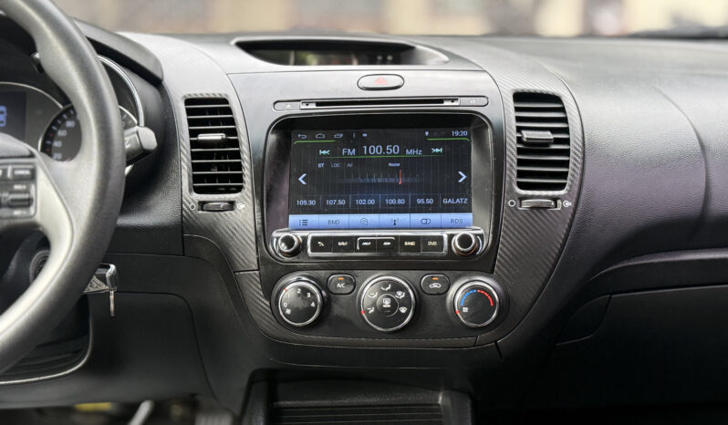
								Kia Cerato Pro full									