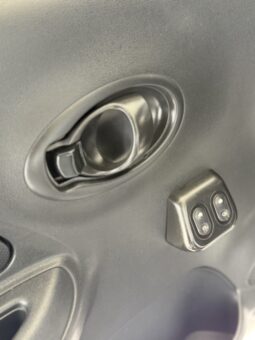
										Nissan march active full									