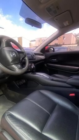 
										HONDA HRV LX XTYLE full									