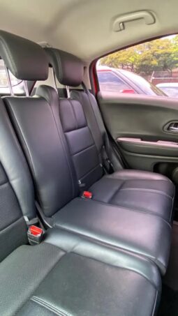 
										HONDA HRV LX XTYLE full									