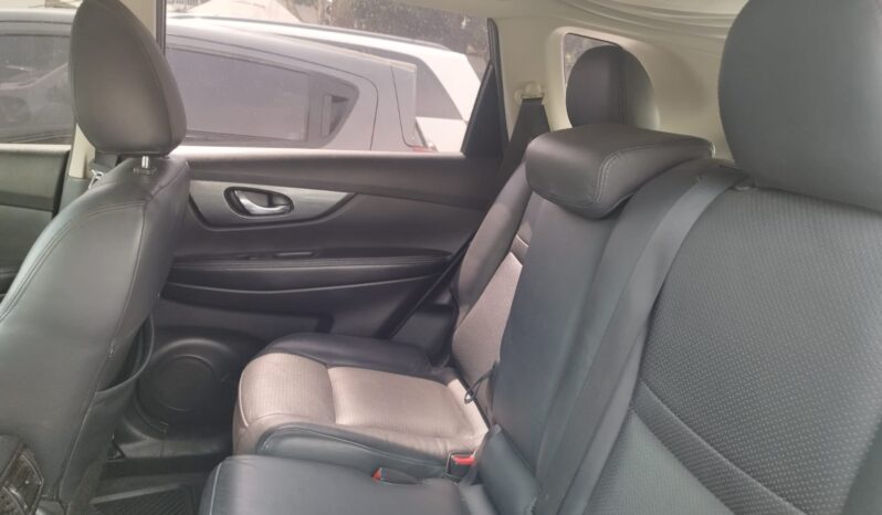 
								NISSAN XTRAIL ADVANCE full									