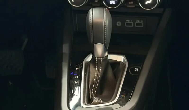 
								RENAULT ARKANA TECHNO full									