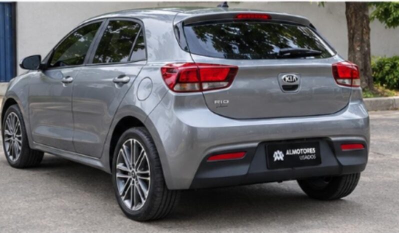 
								KIA RIO VIBRANT full									