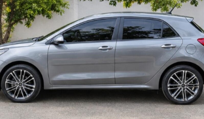 
								KIA RIO VIBRANT full									